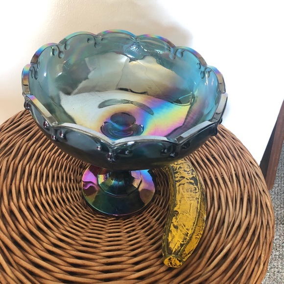 Carnival glass pedestal fruit bowl circa 1950 EUC - Picture 8 of 15